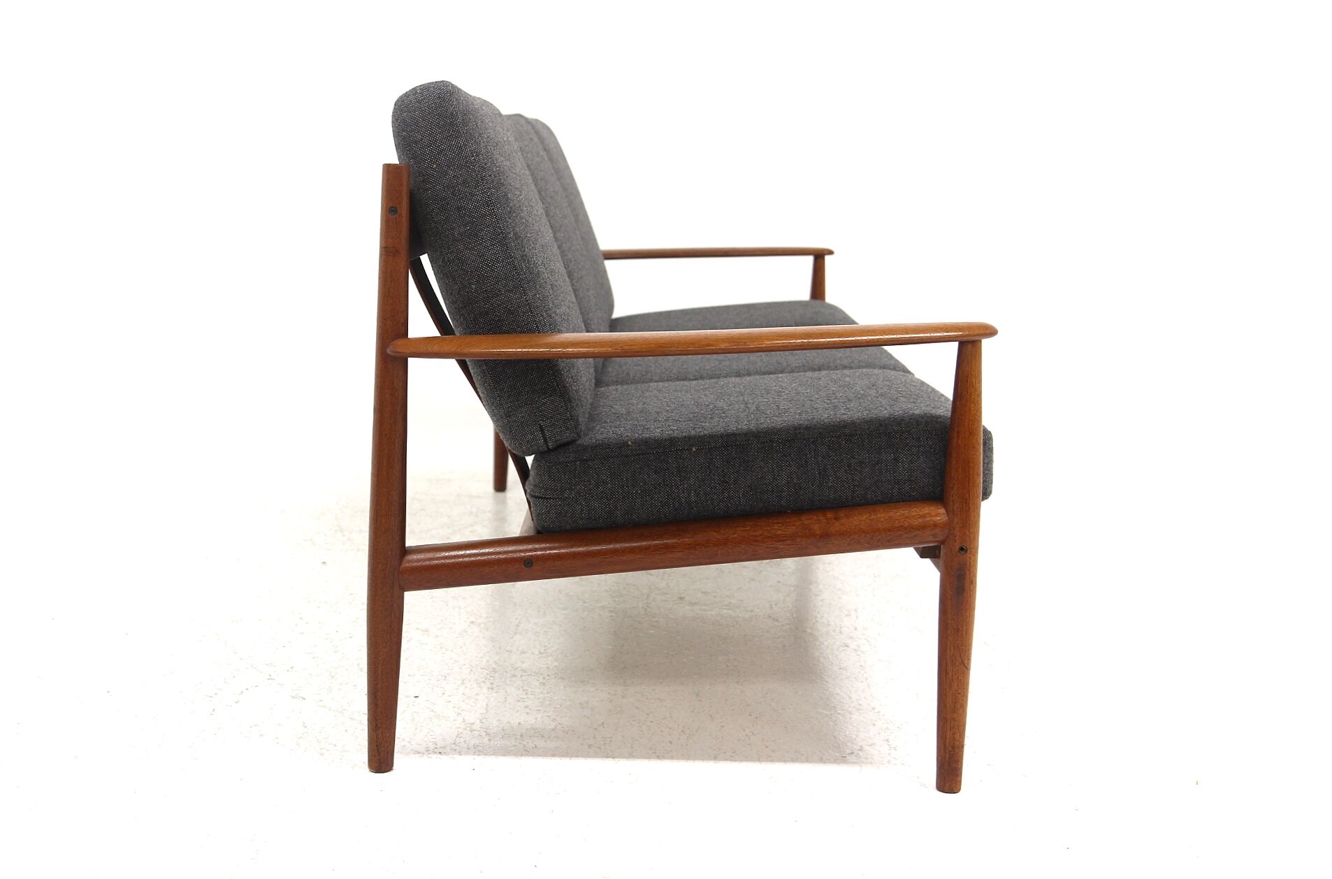 3-seater sofa, Grete Jalk, France & Søn, Denmark, 1960
