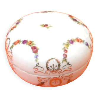 Bonbonnière / boite à bijoux  porcelaine blanche frises dorées et ornées de guirlandes