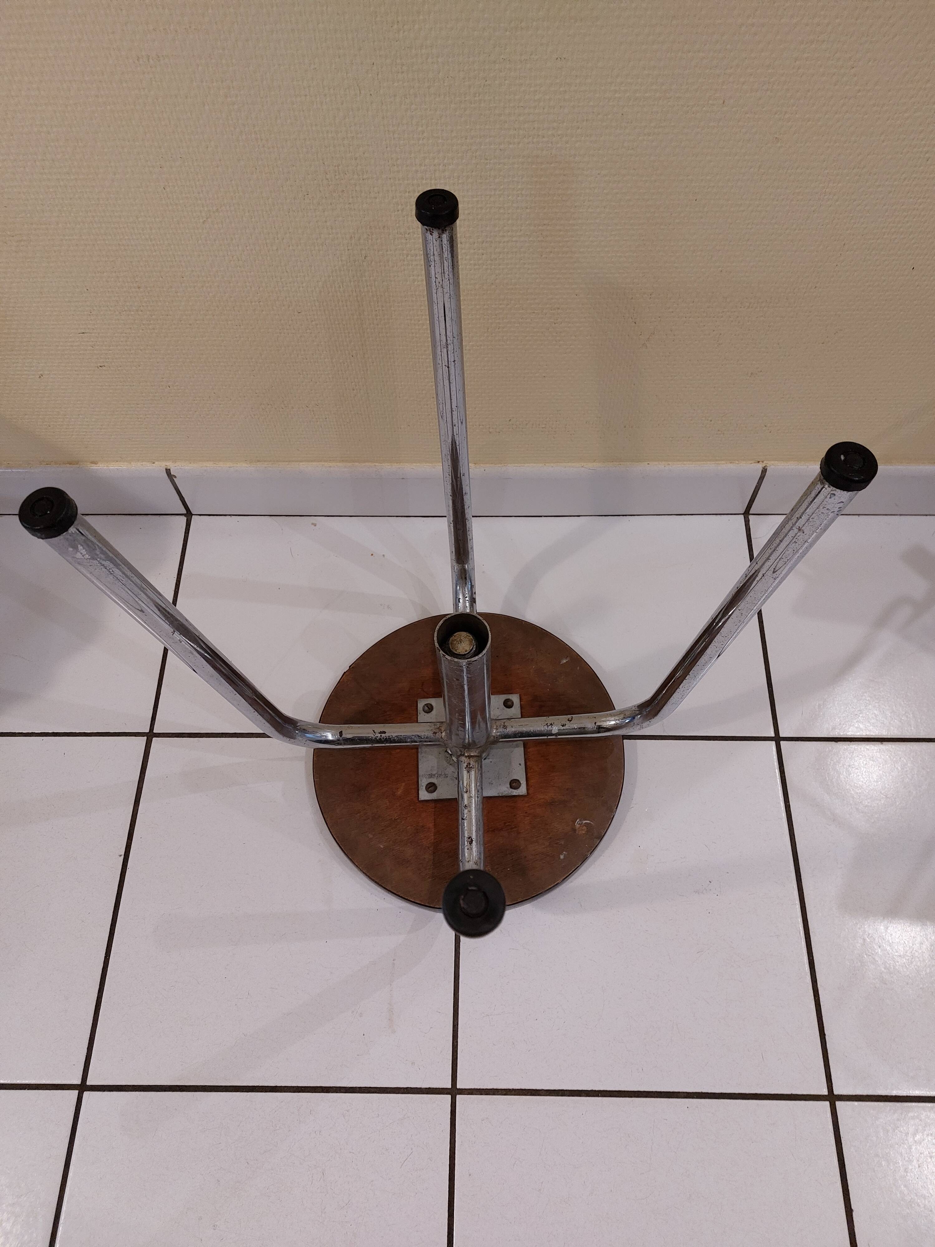 Tubular stool chrome adjustable seat in green formica