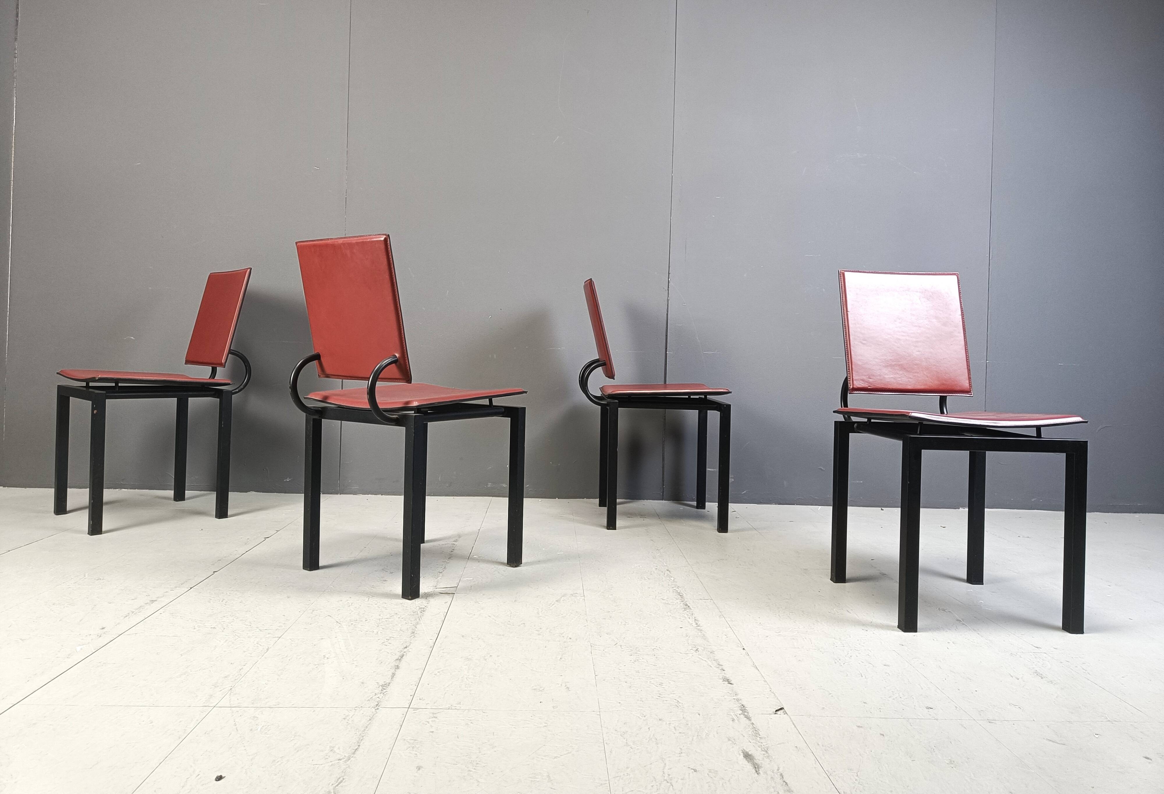 Set of 4 post modern dining chairs, 1980s
