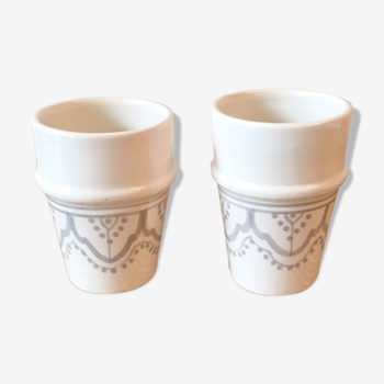 Lot of 2 ceramic cups grey Berber motifs