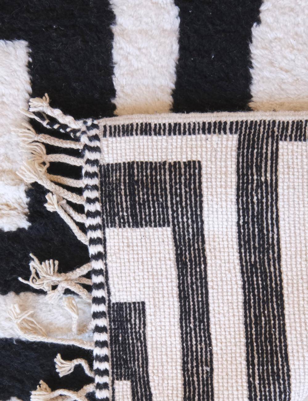 Black and White Berber Rug - 347 x 242 cm