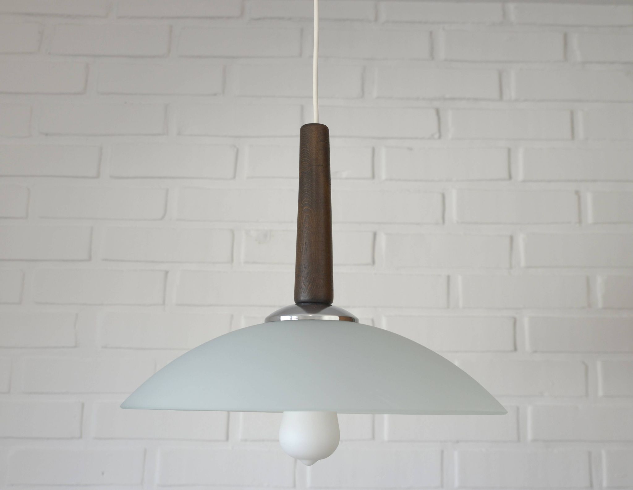 Suspension vintage en verre vert menthe, style moderne du milieu du siècle, années 1970