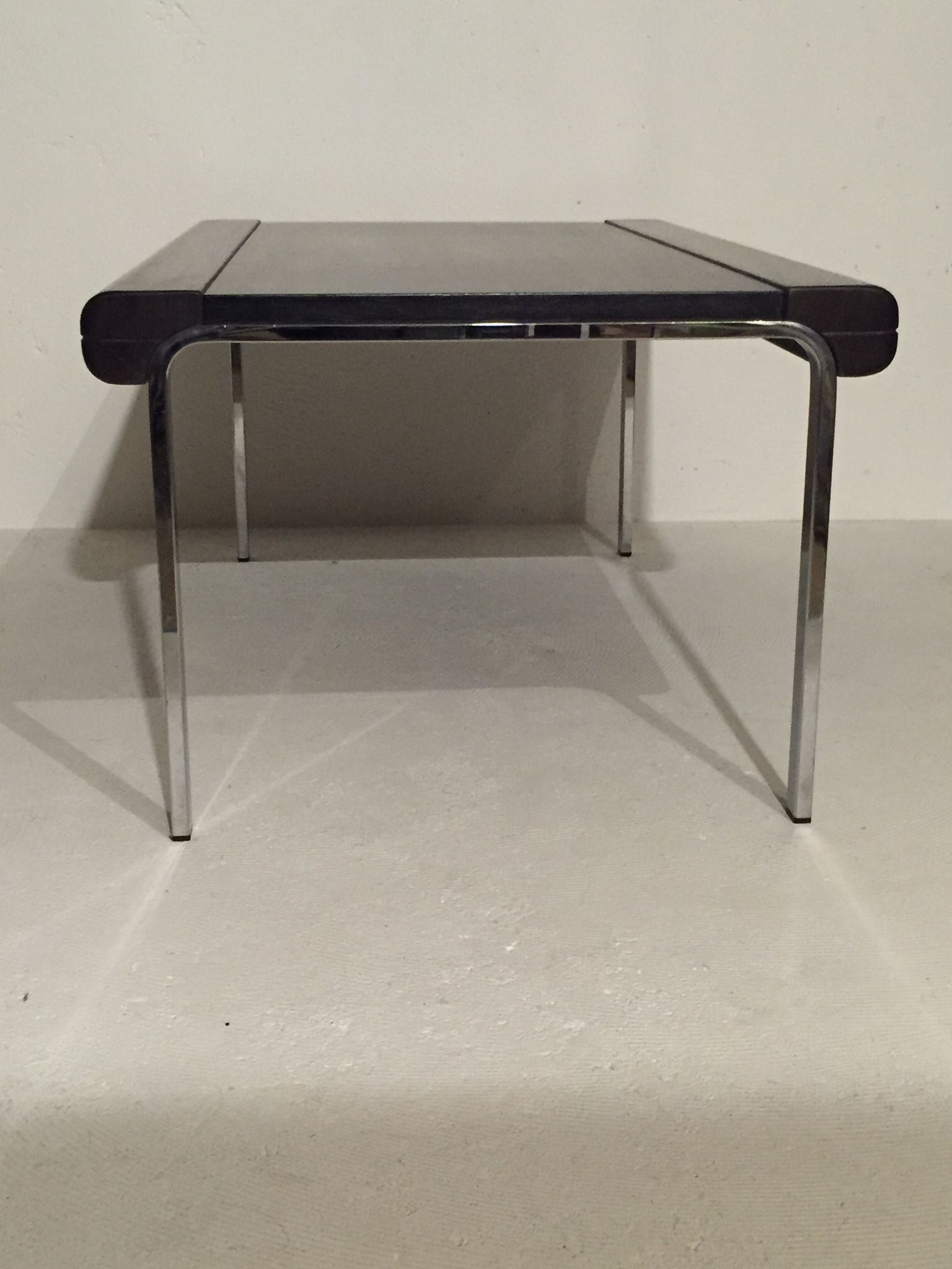 Girsberger rectangular coffee table, Design Switzerland, 1981