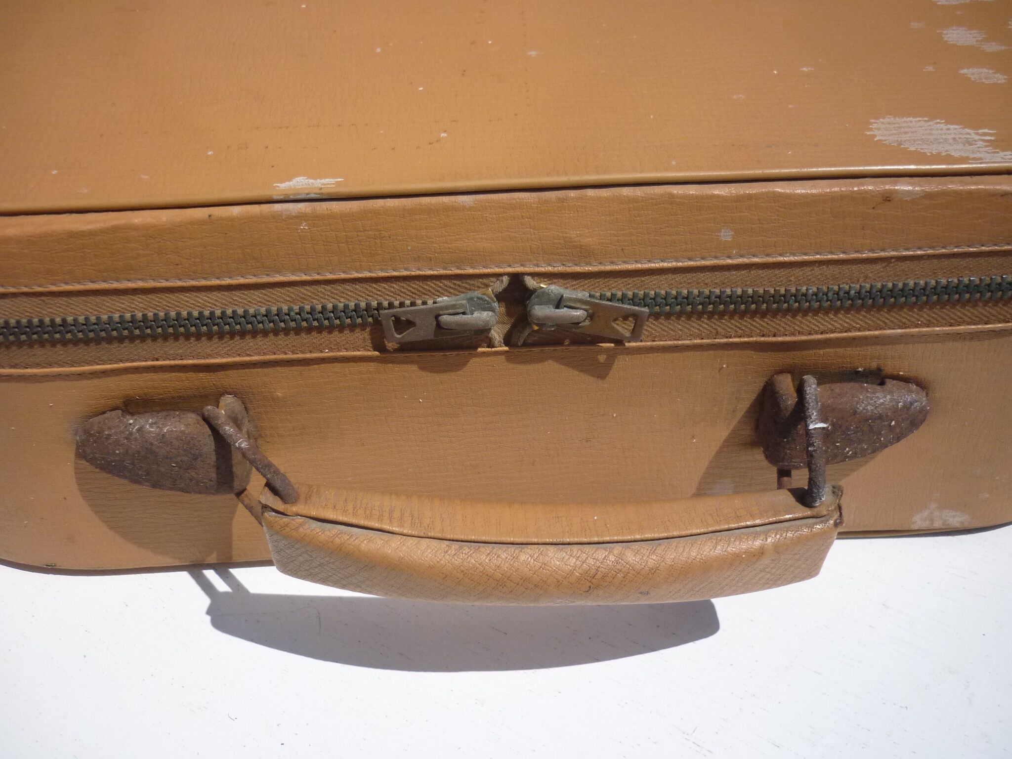 Old suitcase with zip