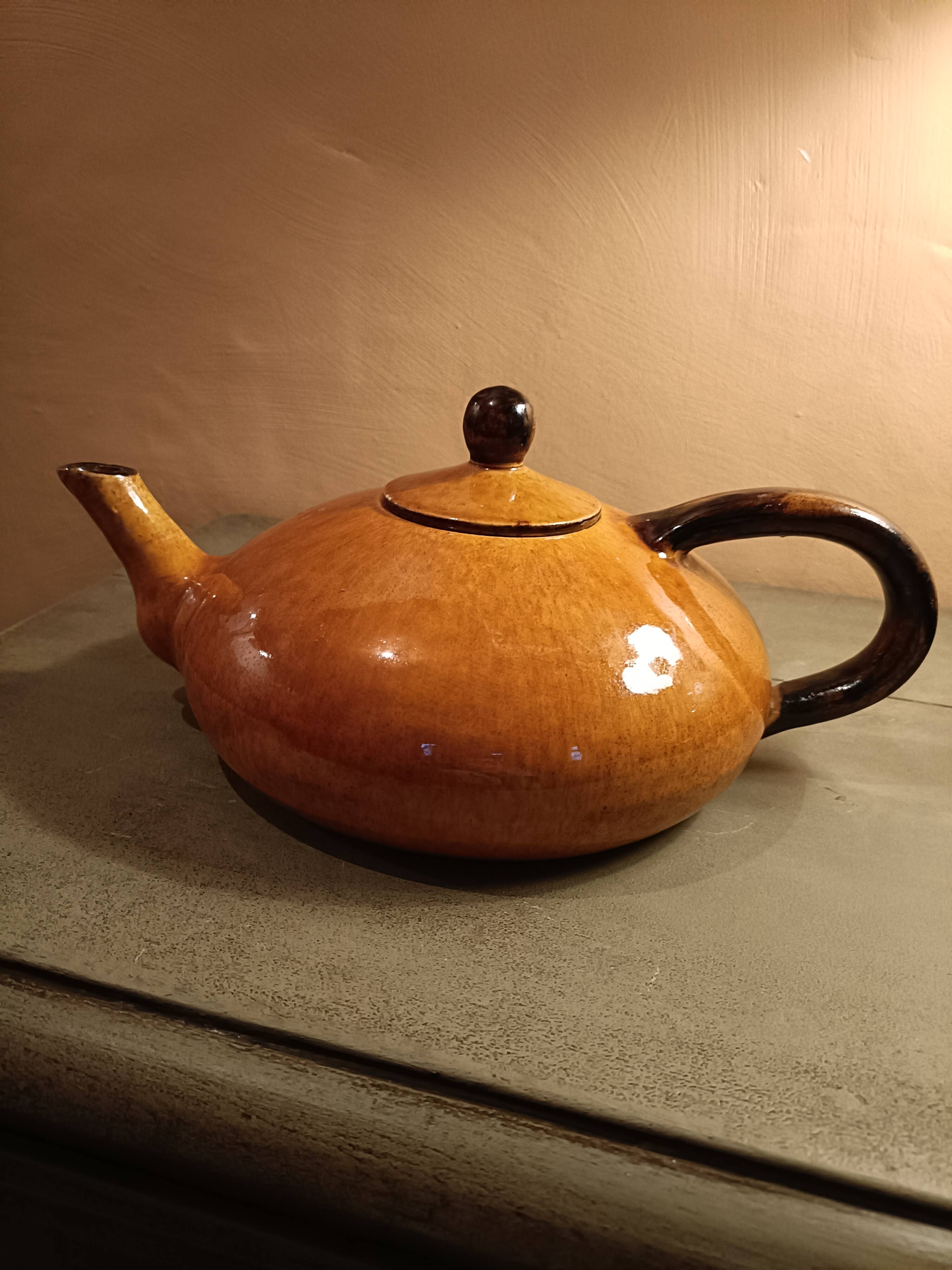 Glazed earthenware teapot Dieulefit