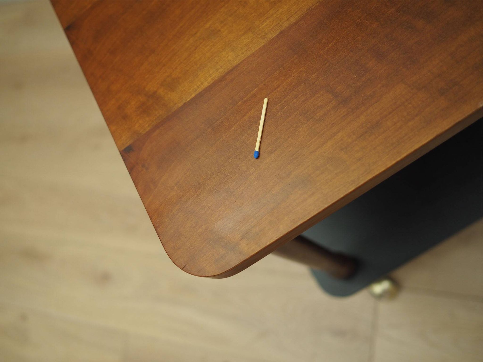Walnut table, Italian design, 1960s, manufacture: Italy
