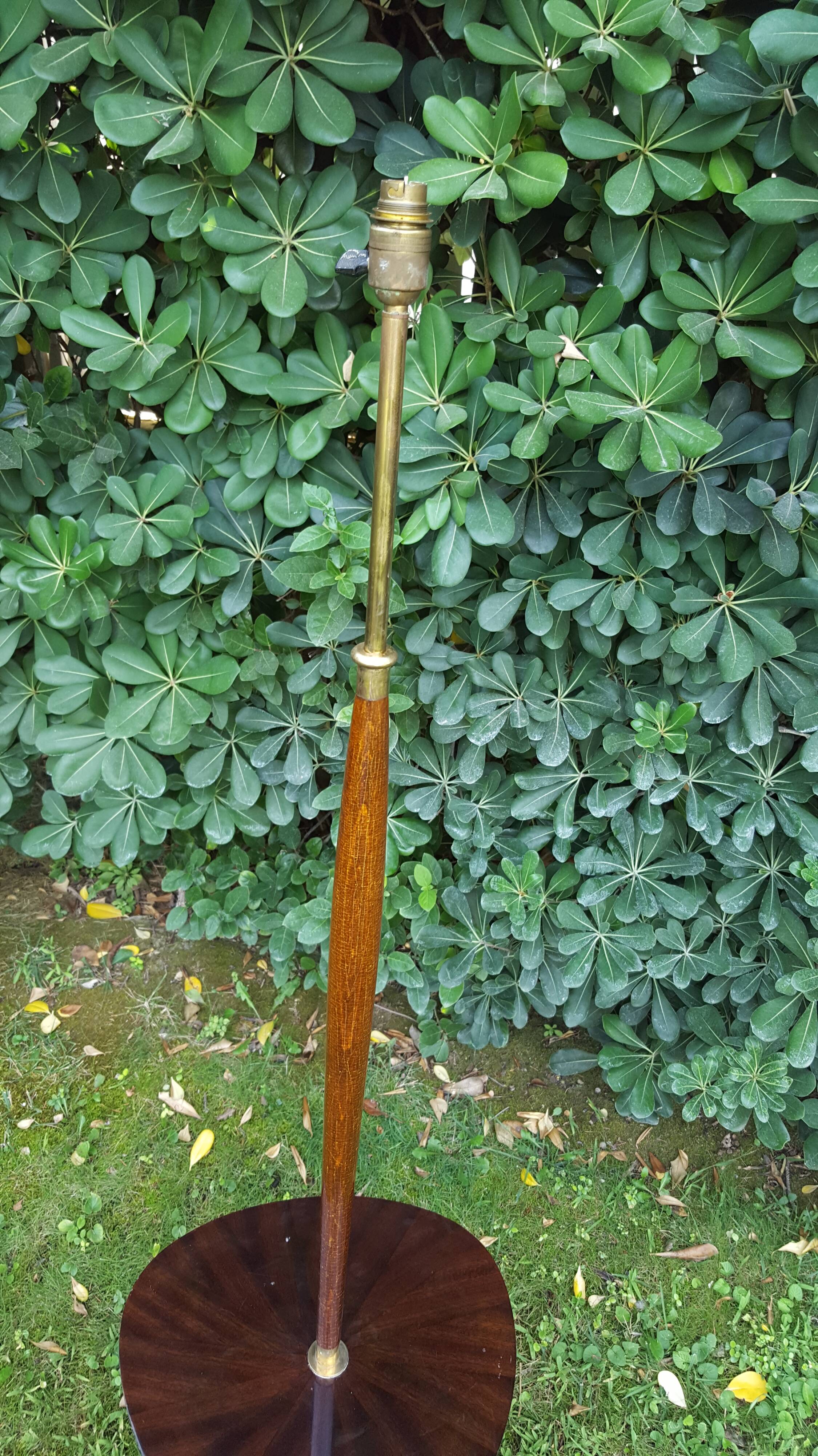 Vintage lamppost 60's tripod