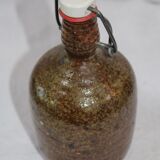 Bouteille en grès pyrité