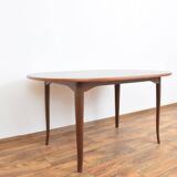 Mid-Century Swedish Teak Table Model „Ovalen” by Carlm Malmsten for Mobel Komponerad AV, 1950s.