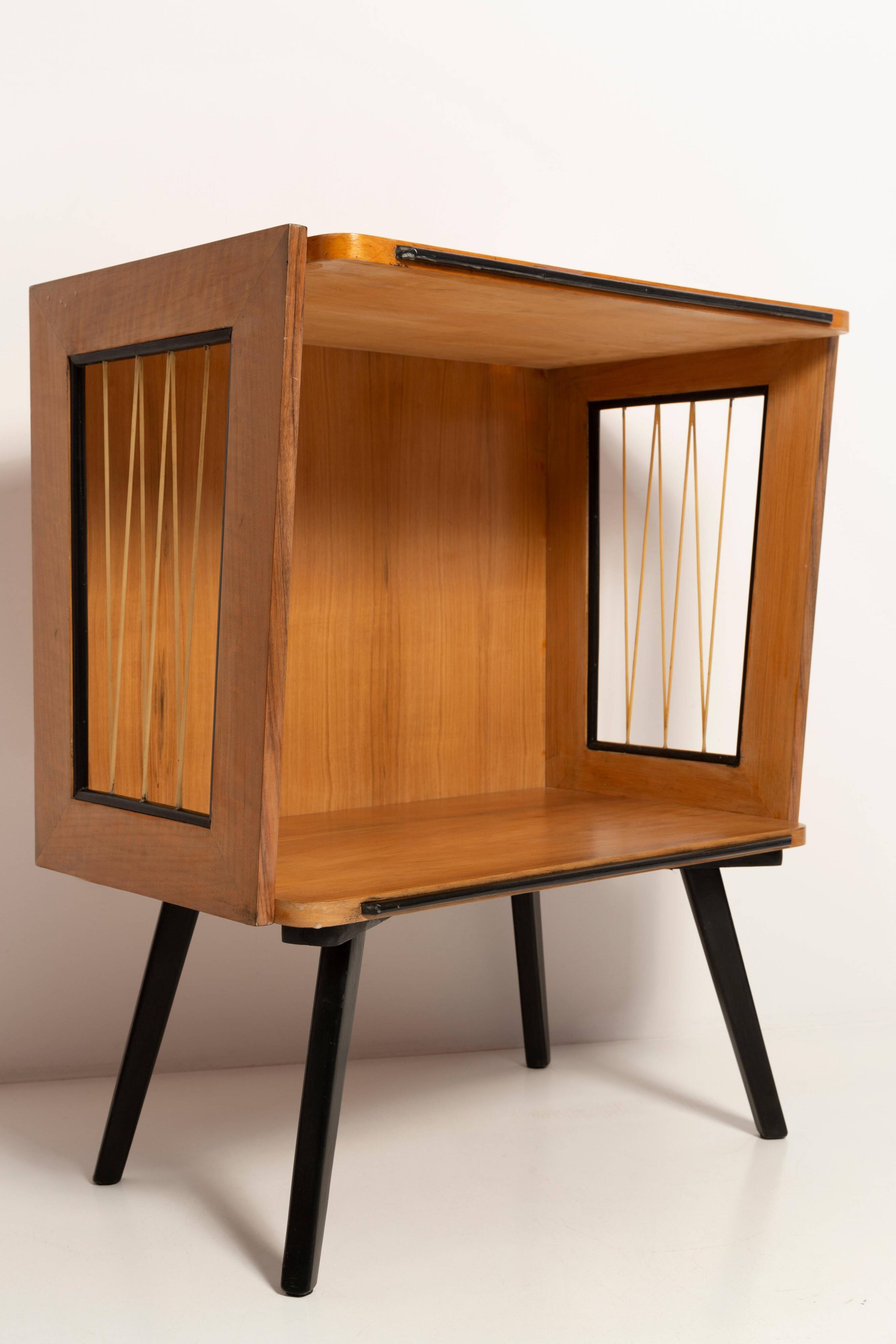 Vintage side table for modern mid-century television, beech wood, Poland, 1960s.