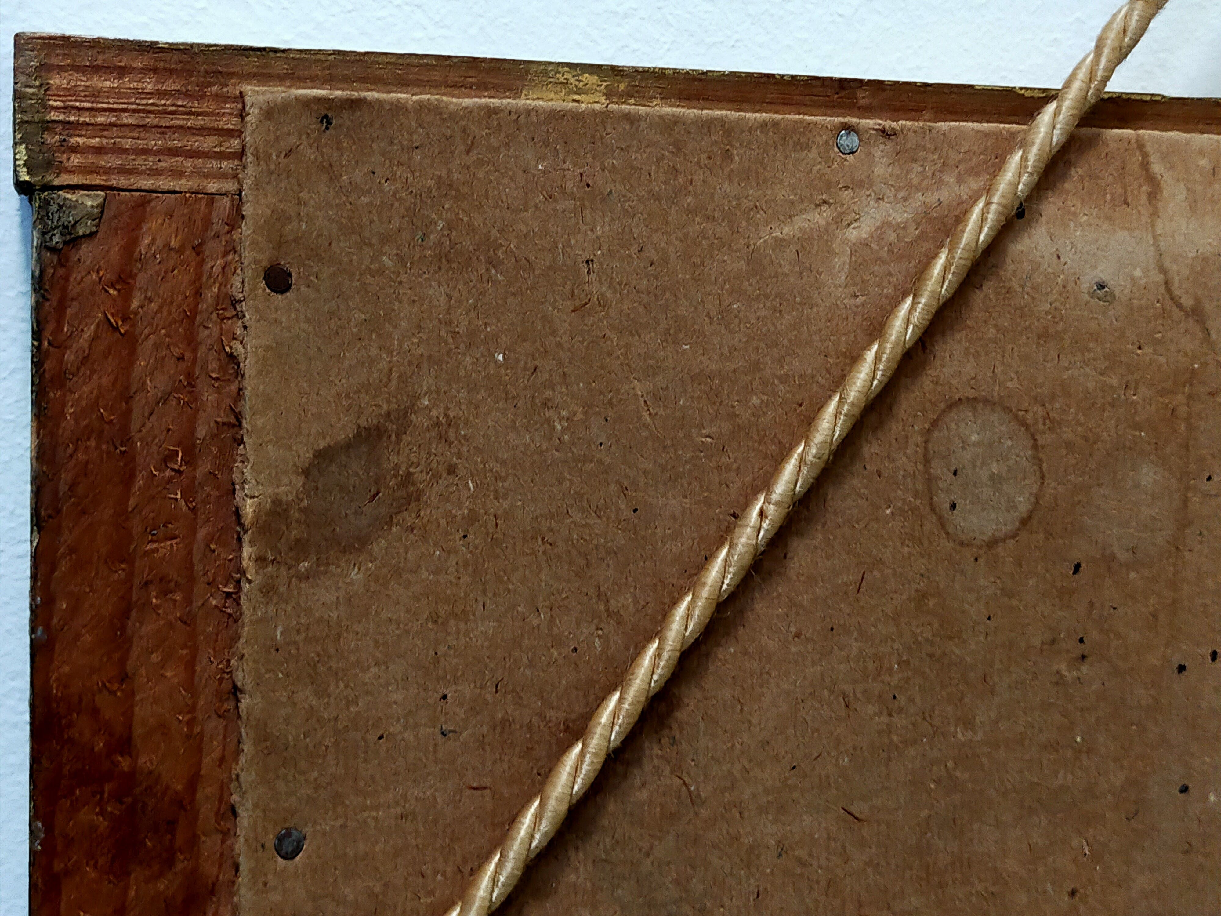 Art-deco gold mirror with vegetal décor  52x31cm