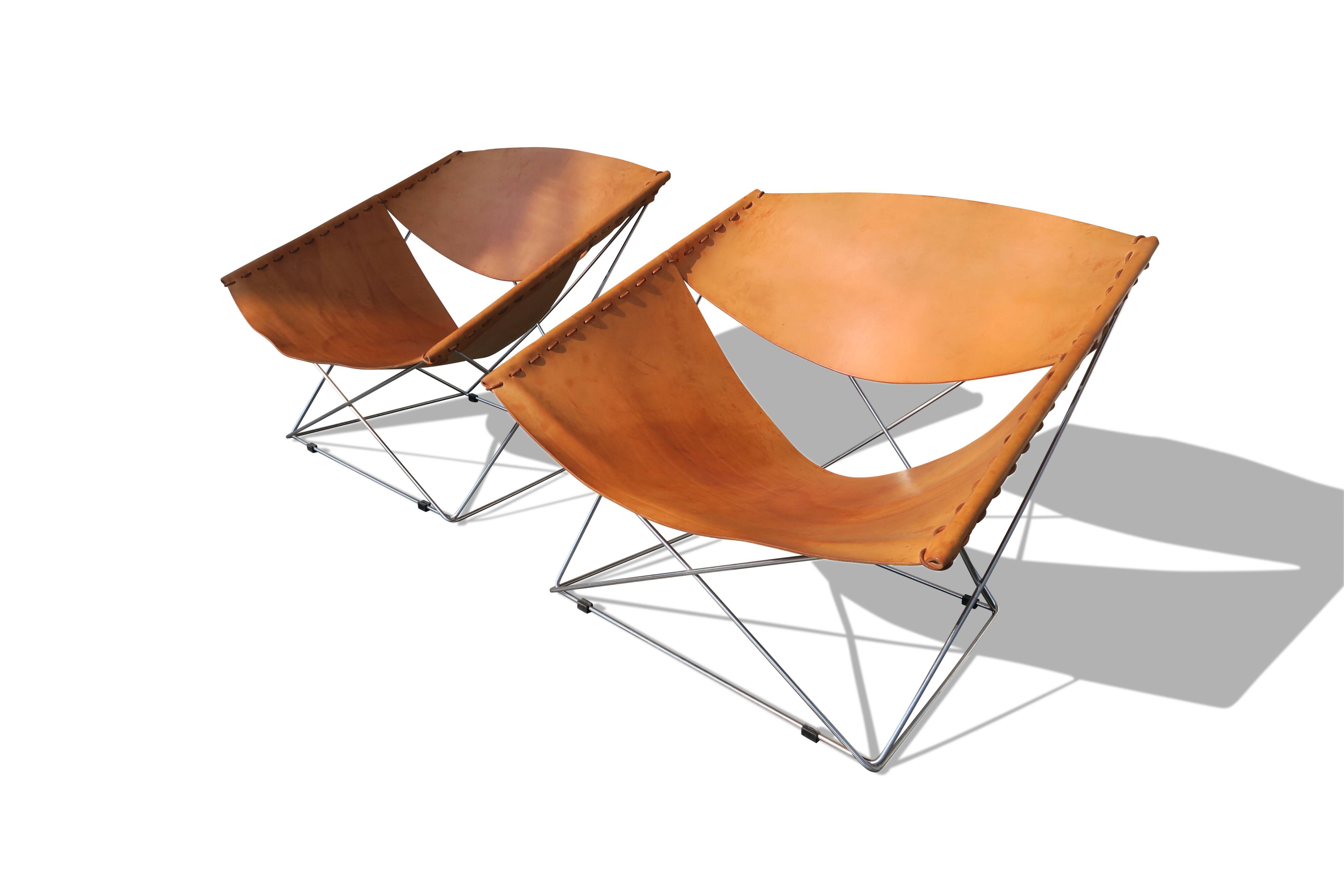 Pair of F675 armchairs by Pierre Paulin for Artifort in leather
