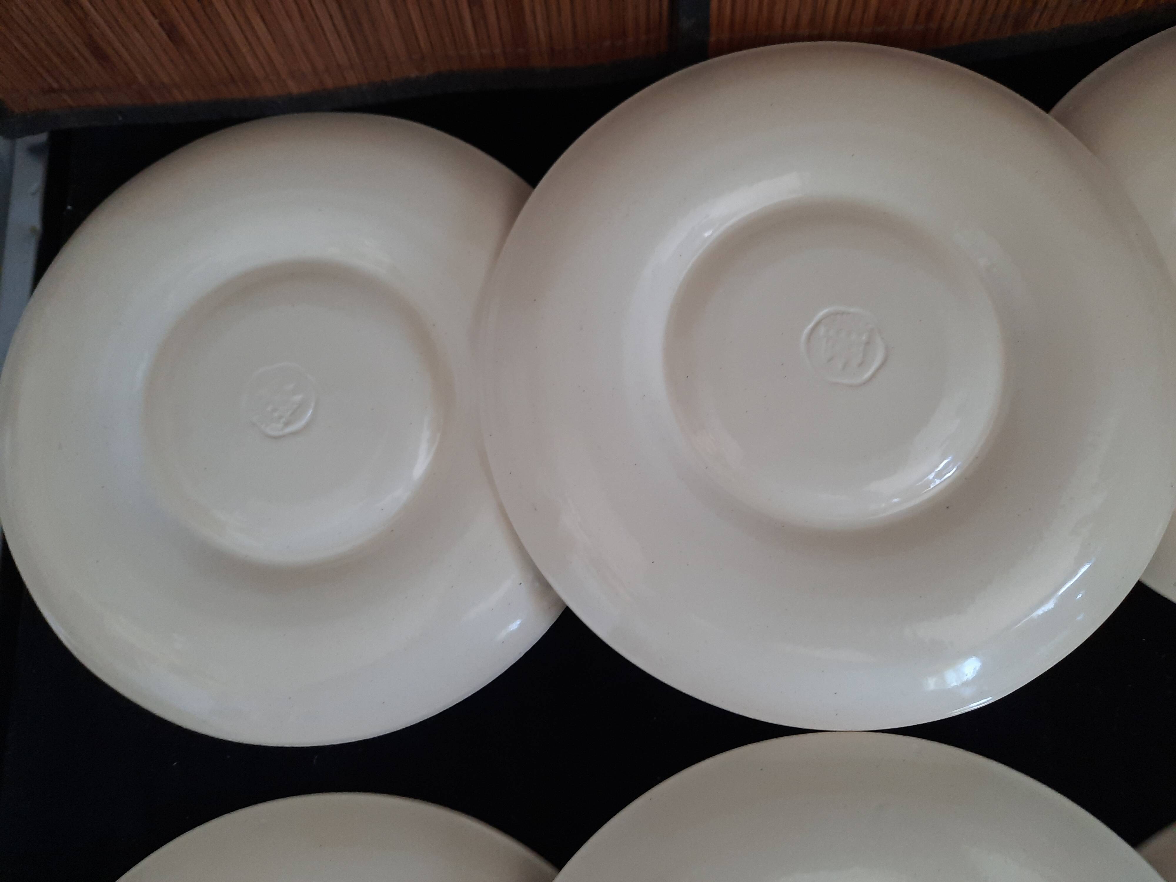 Set of 6 Vintage Mimosa Egg Plates – Speckled Cream Ceramic