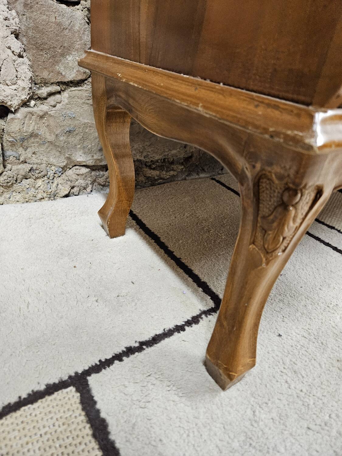 Scrétaire commode galbé marqueté