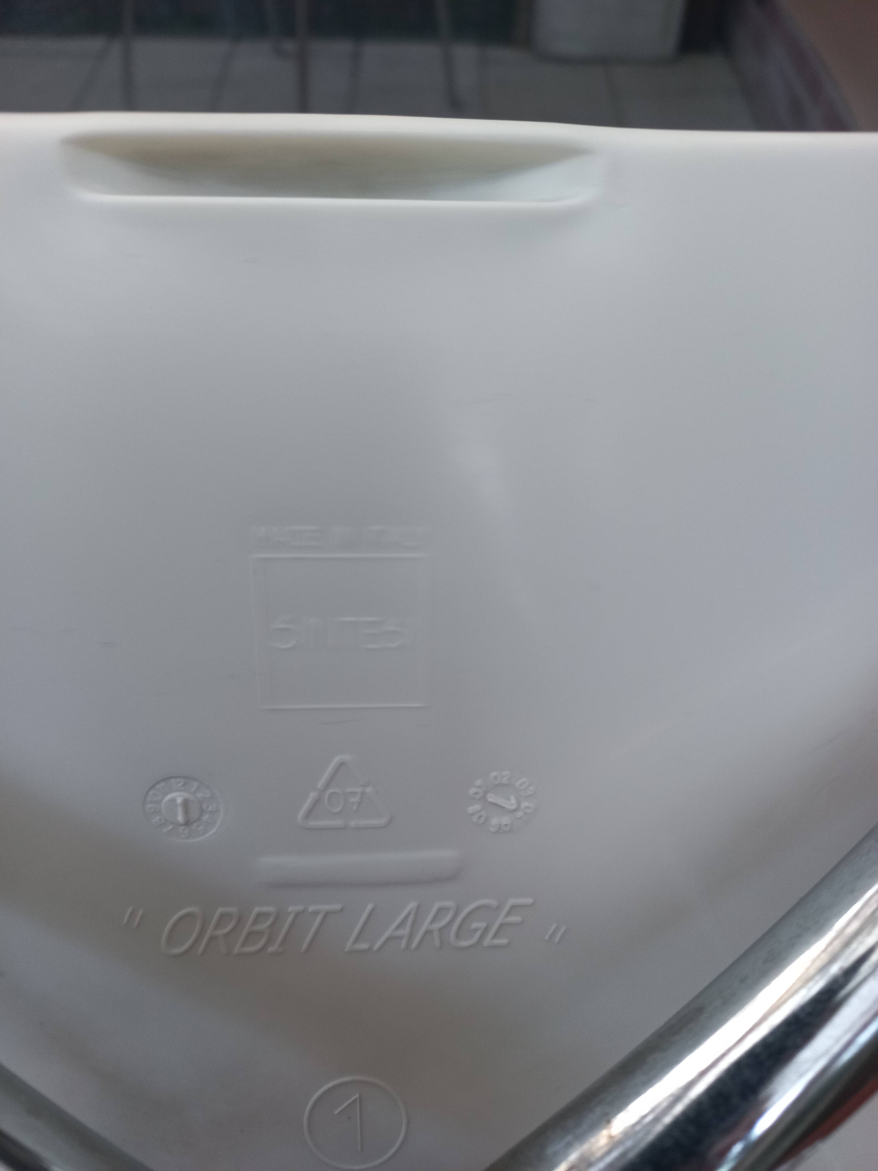 4 x Sintesi Orbit Large kuipstoel