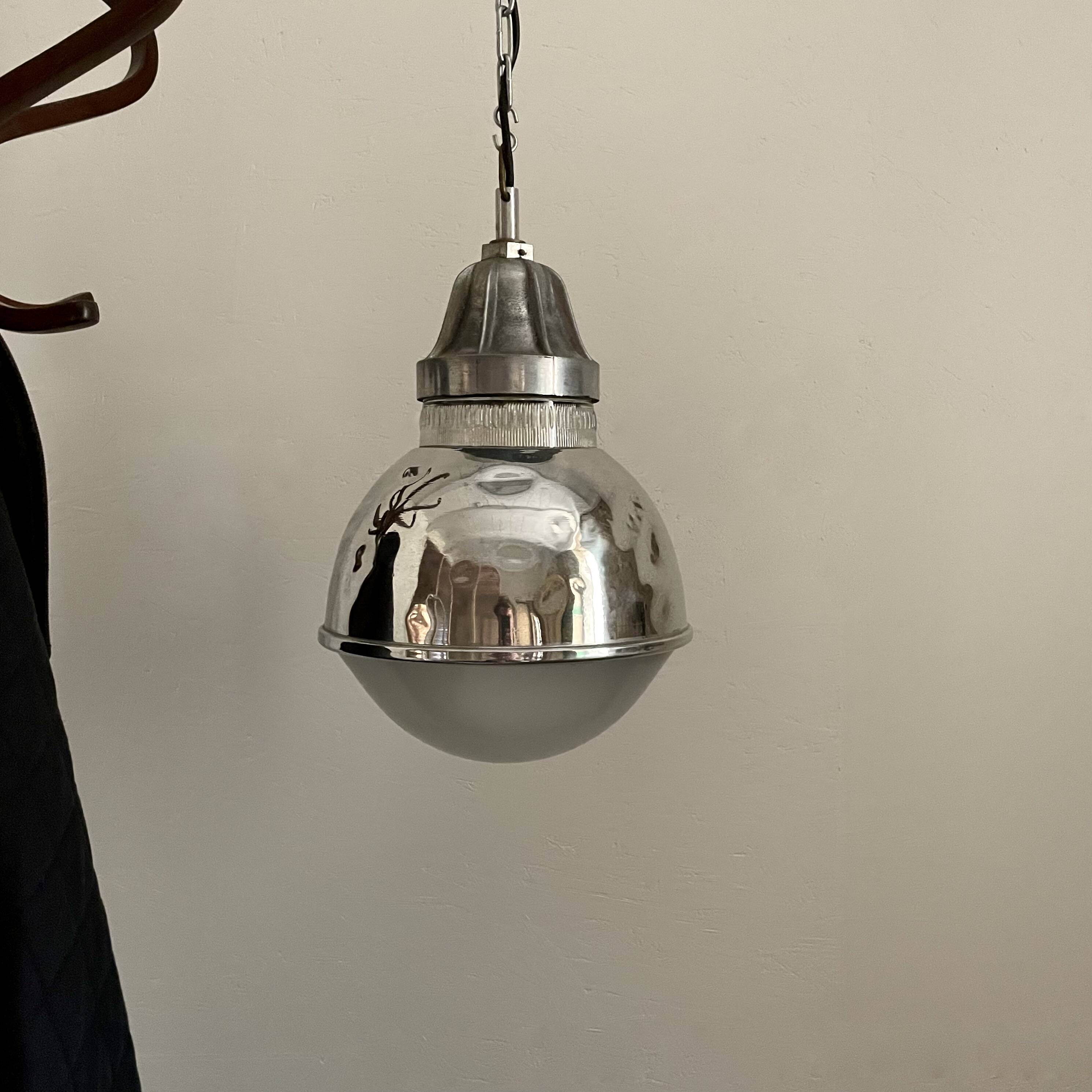 Polished Holophane Suspension