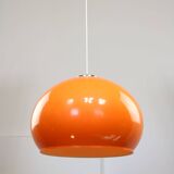 Suspension géante orange Space Age de Guzzini, années 70