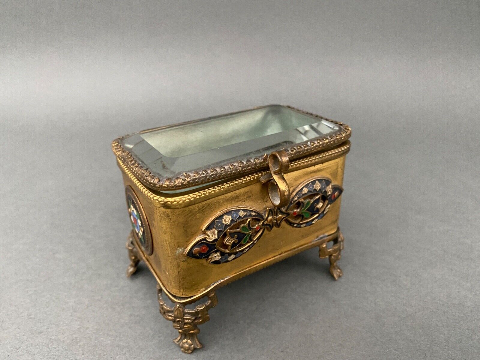 Cloisonné jewel box Napoleon III Faceted glass nineteenth