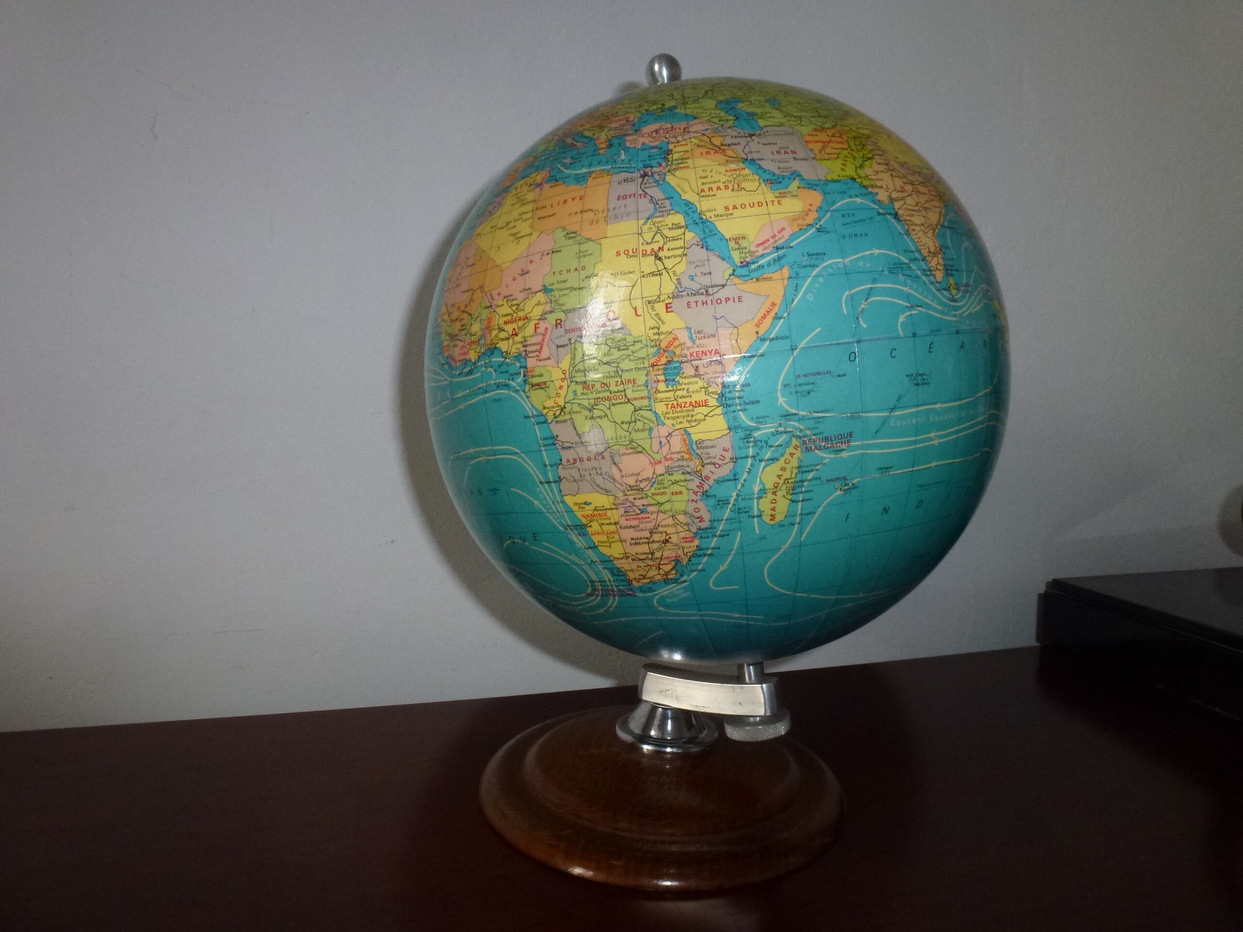 Globe World Map Taride 1978