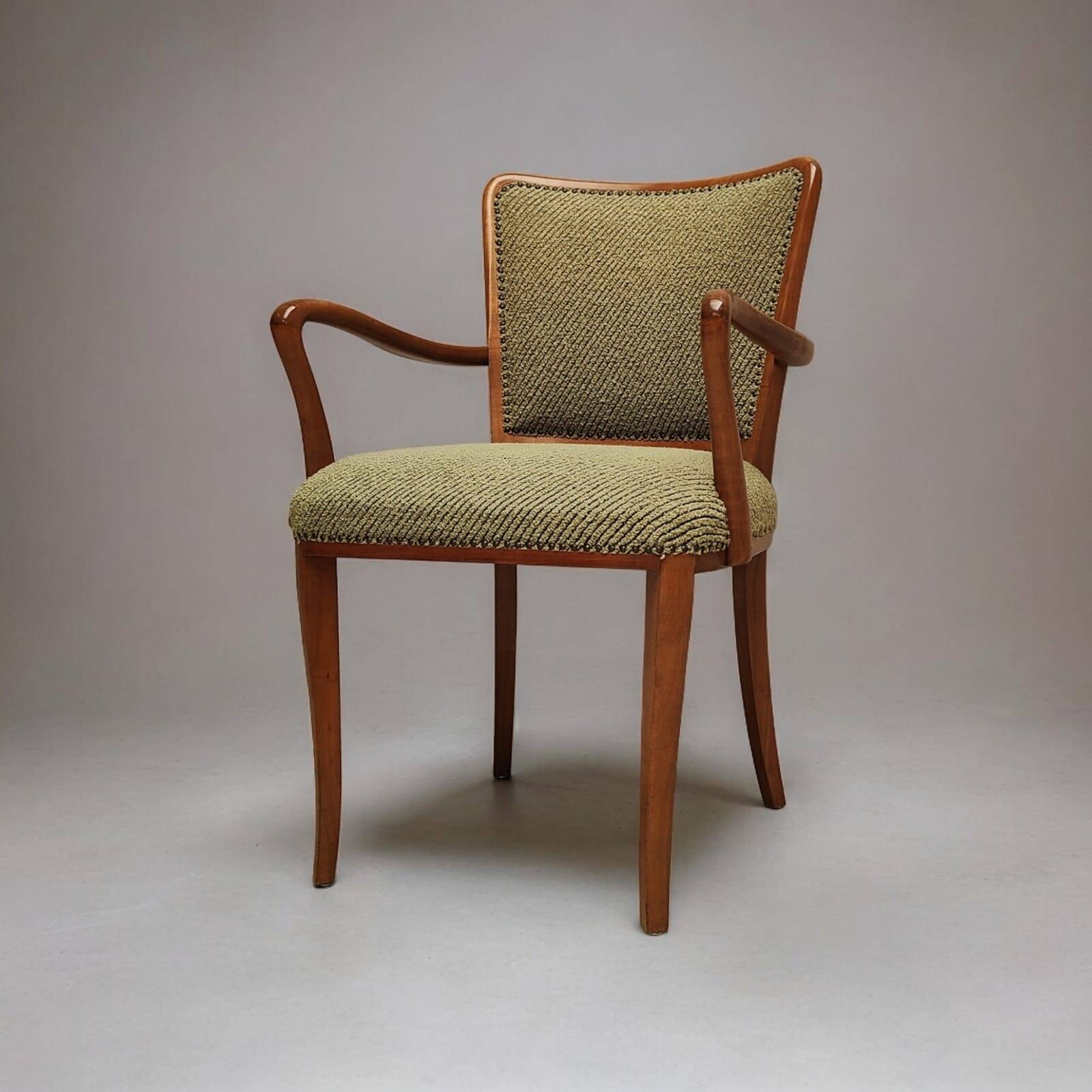 Chaise du milieu du siècle