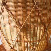 Suspension « ananas » en osier