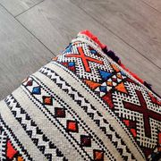 Vintage Kilim Vintage Moroccan cousin handmade 35 x 45 cm