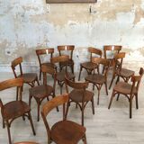 Lot of 16 bistro chairs