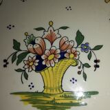 Plat en faïence