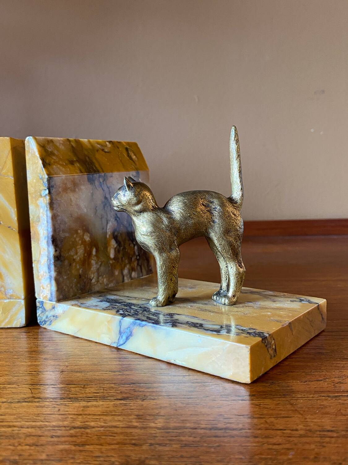 Art deco bookends by Jean Garnier, bronze and marble.