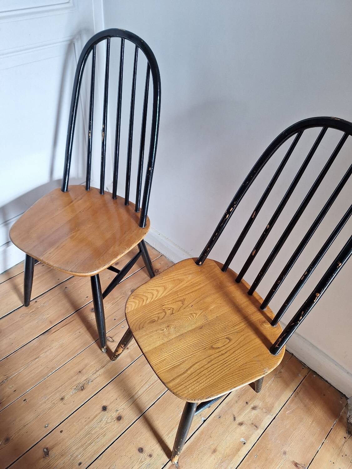 Pair of vintage Ercol chairs, Quaker model, antique seating furniture