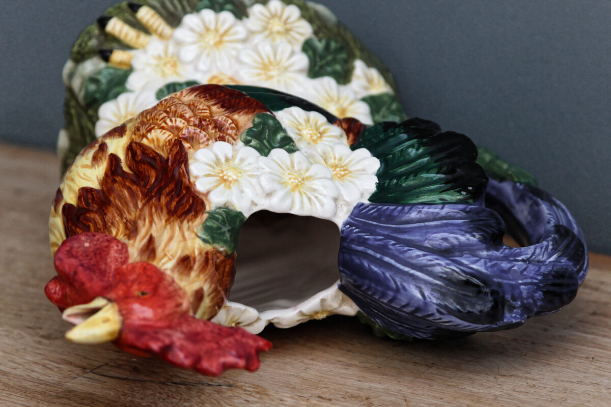 Carafe, pitcher rooster slurry