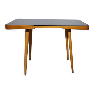 Table basse par jiri - jiroutek