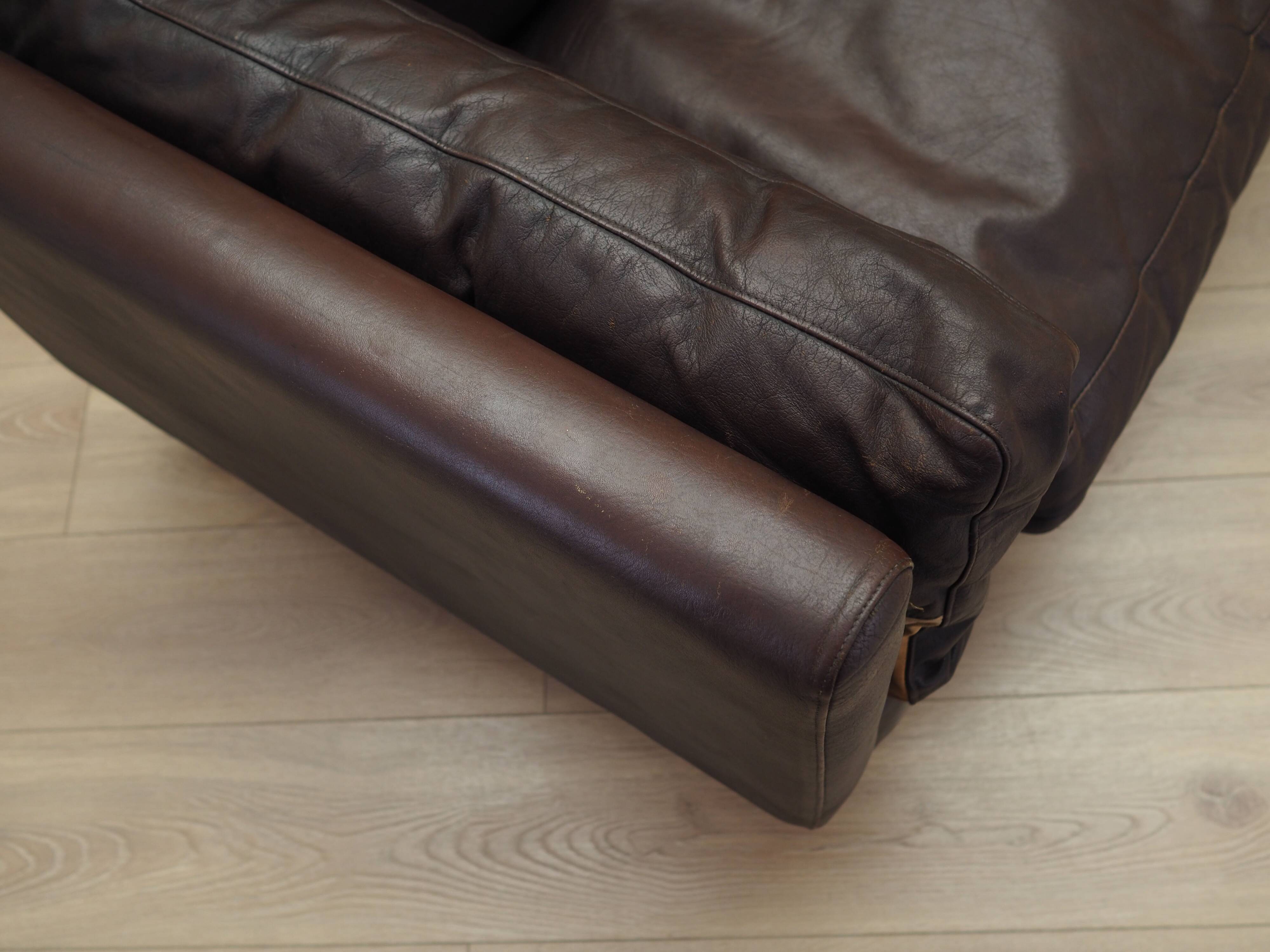 Canapé en cuir marron, design danois, années 1960, production : Danemark