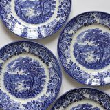 4 plates in vintage English earthenware Ironstone Broadhurst Staffordshire "The English Scene"