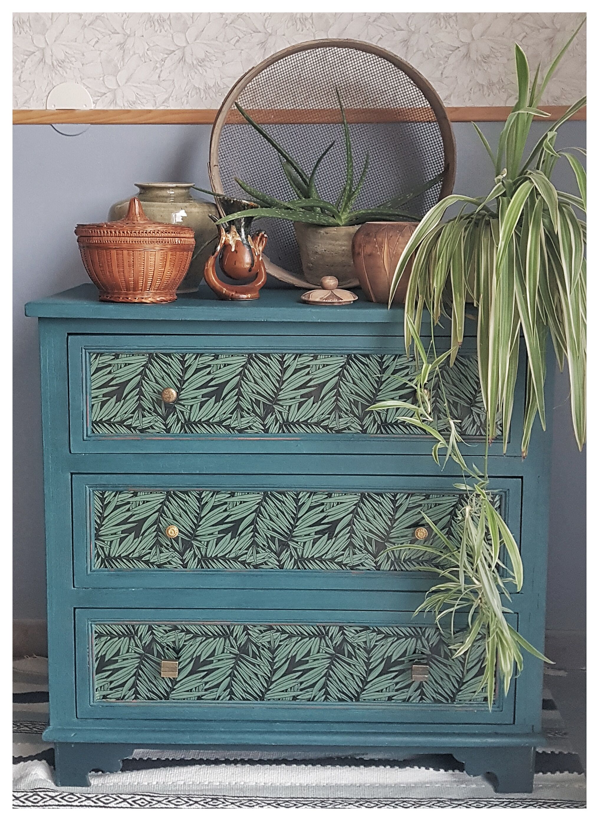 Commode vintage
