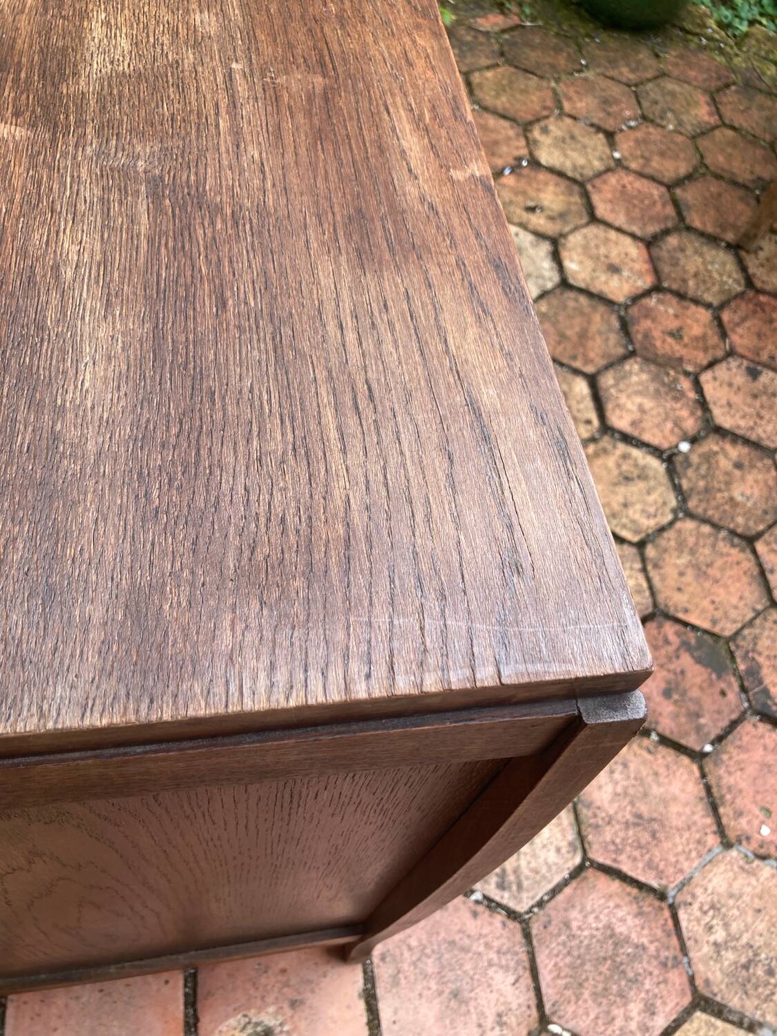 Vintage chest of drawers