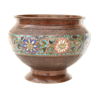 Vase en bronze et émaux polychromes en cloisonnés