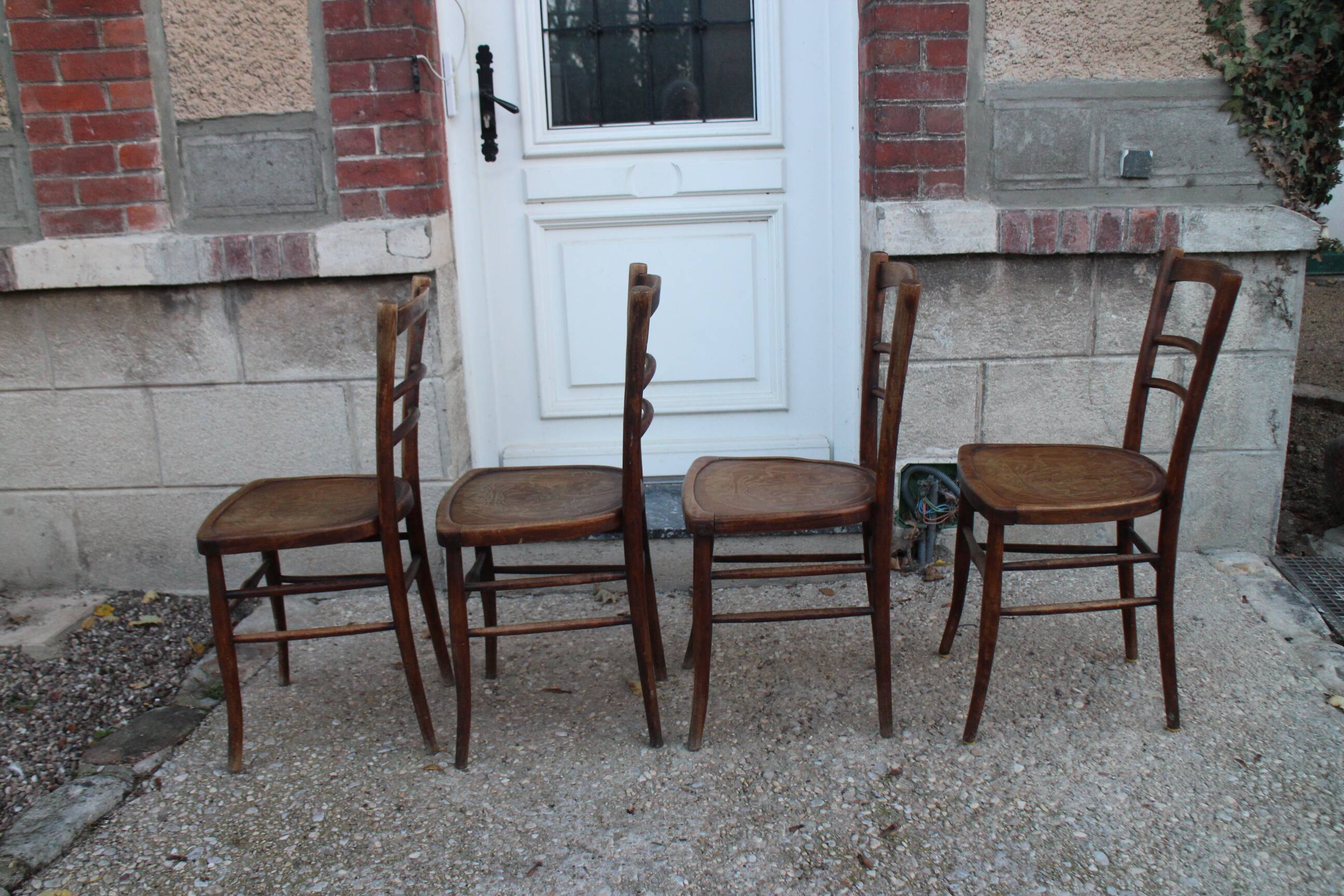 Lot de 4 chaises bistrot assises décorées