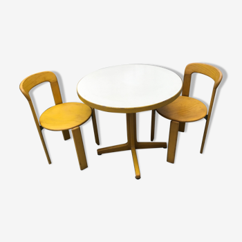 Table et chaises Bruno Rey