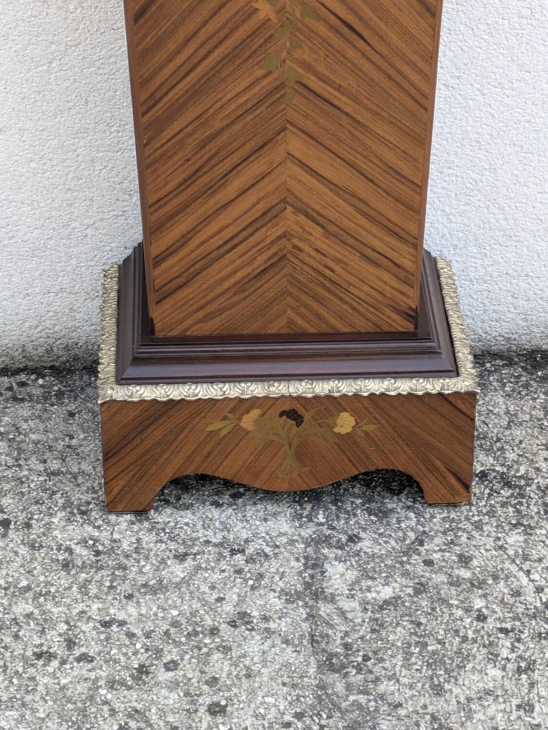 Vintage column in rosewood and bronze marquetry, mid-century