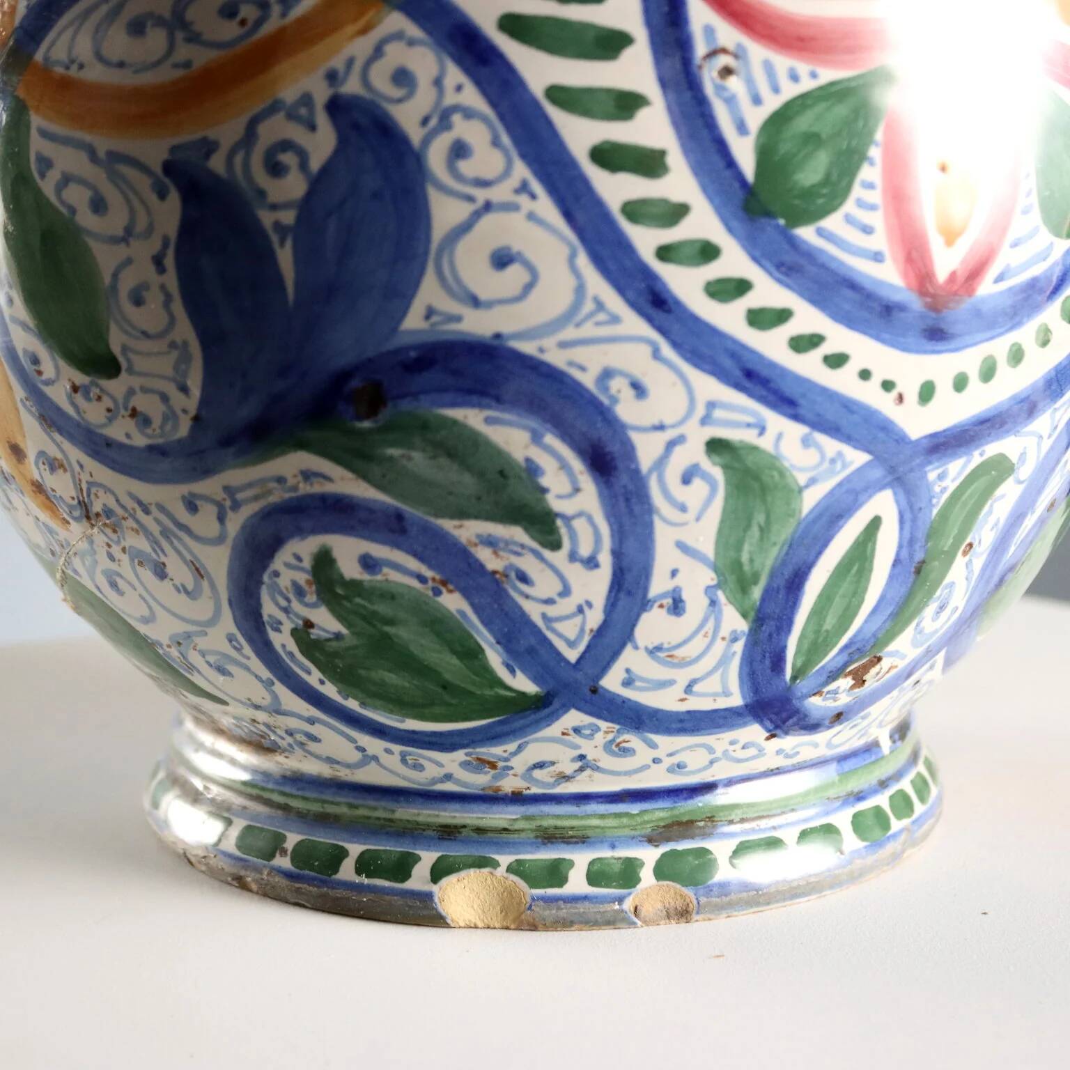 Ancient amphora in hand-painted majolica, Italy, 20th century