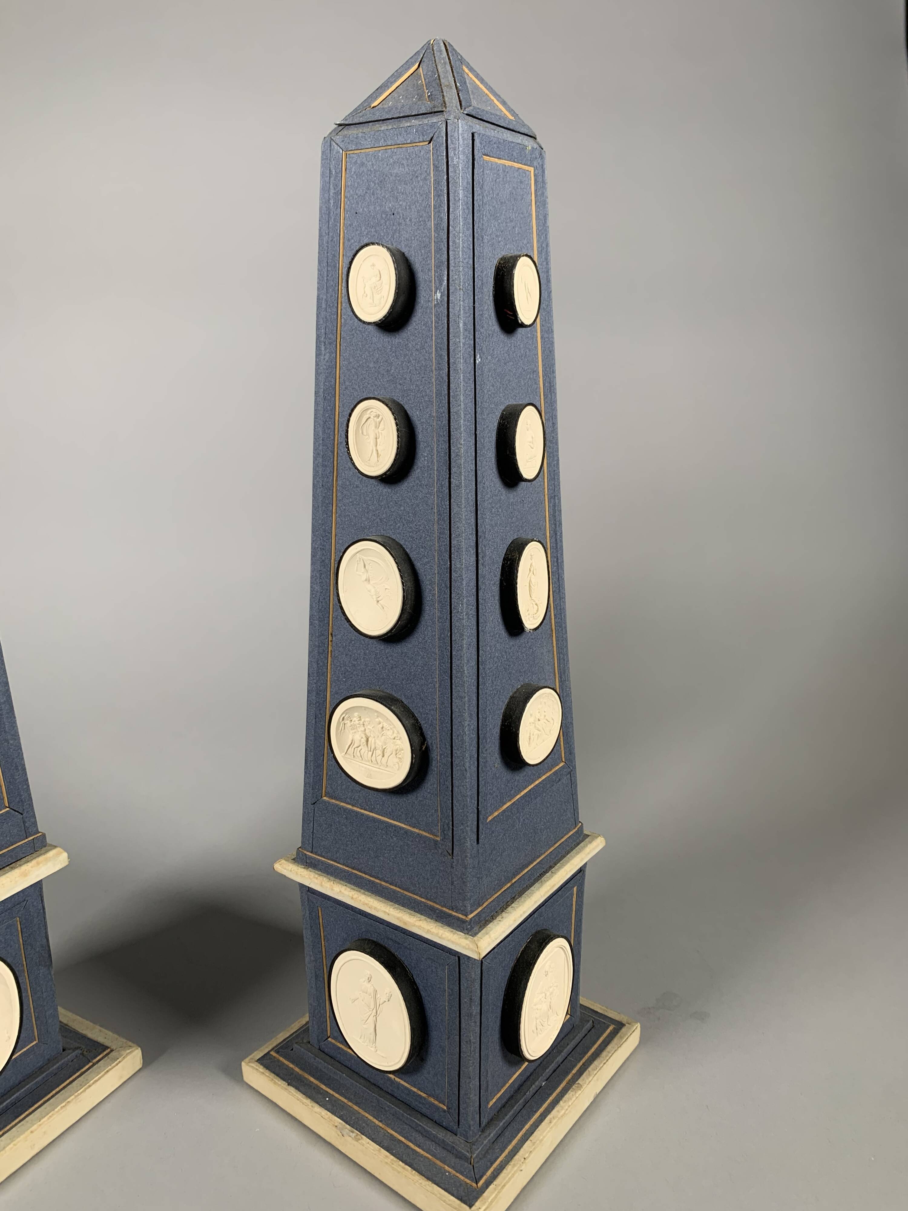 Pair of Ornate Obelisks with Cameos in Plaster in the Antique Style, Late 18th Century