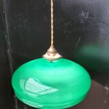 Green opaline suspension