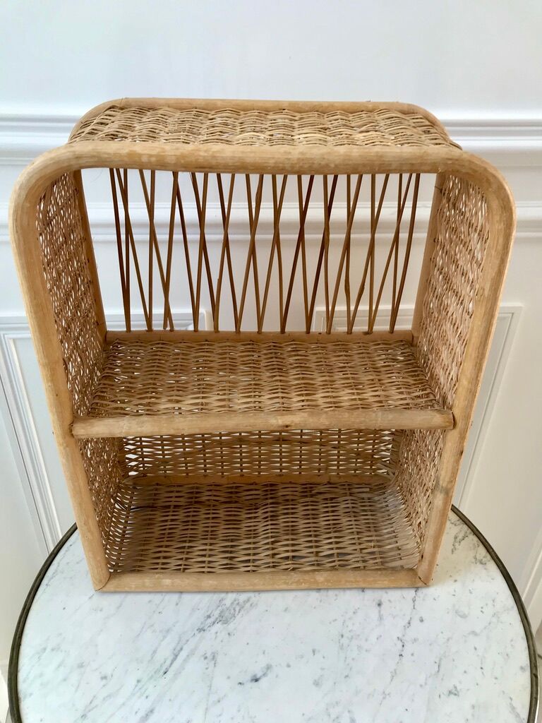 Rattan and light bamboo shelf 60s-70s