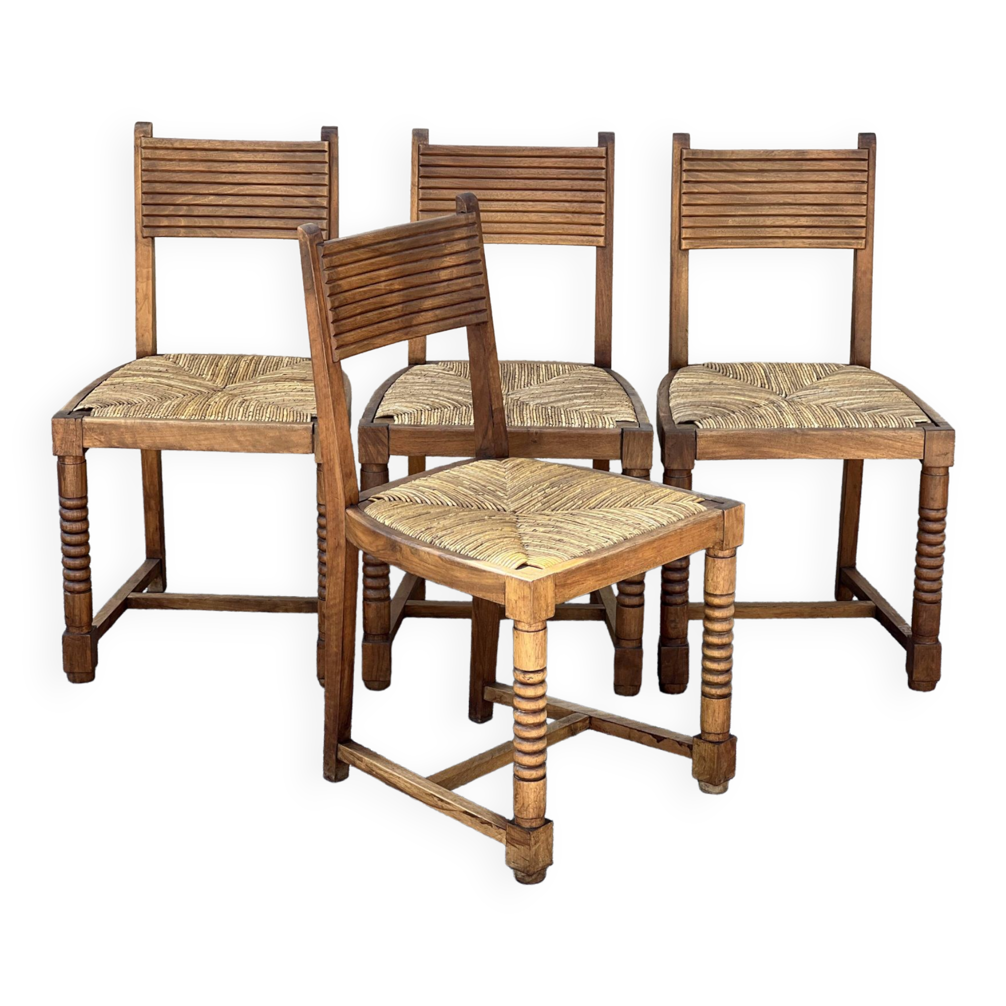 Set of 4 neo-Basque chairs in turned walnut
