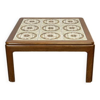 1970s teak coffee table with tiled top.