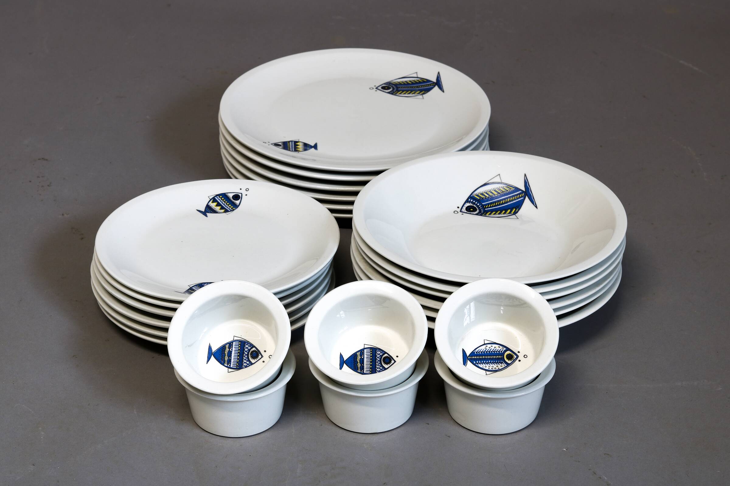 Villeroy & Boch Viking line dining set