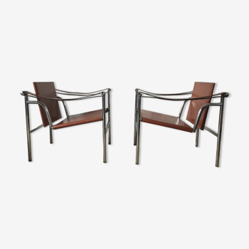 2 armchairs LC1 design Le Corbusier for Cassina