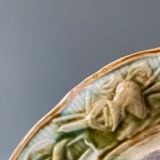 Set of two plates late nineteenth in slip Jeanne d'Arc